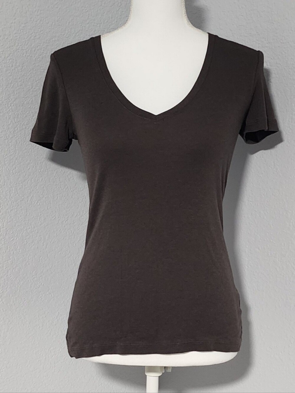 Vintage Y2K GAP Brown Short Sleeve V-neck Casual Top Blouse Womens Size Small
